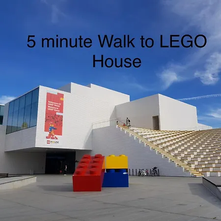Dom wakacyjny 5 Minute Walk To Lego House - 50m2 With Garden / A Unit *