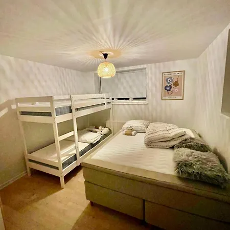 5 Minute Walk To Lego House - 50m2 With Garden / A Unit Billund