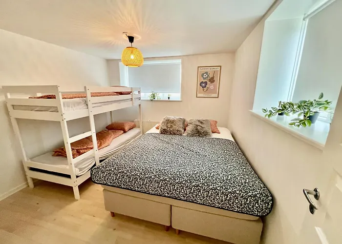 Holiday home 5 Minute Walk To Lego House - 50m2 With Garden / A Unit