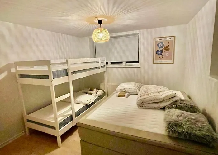 5 Minute Walk To Lego House - 50m2 With Garden / A Unit 빌룬드